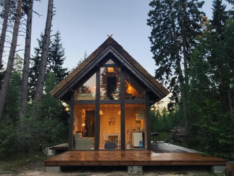 Tahkuna Forest House Kõrgessaare Eksteriør billede
